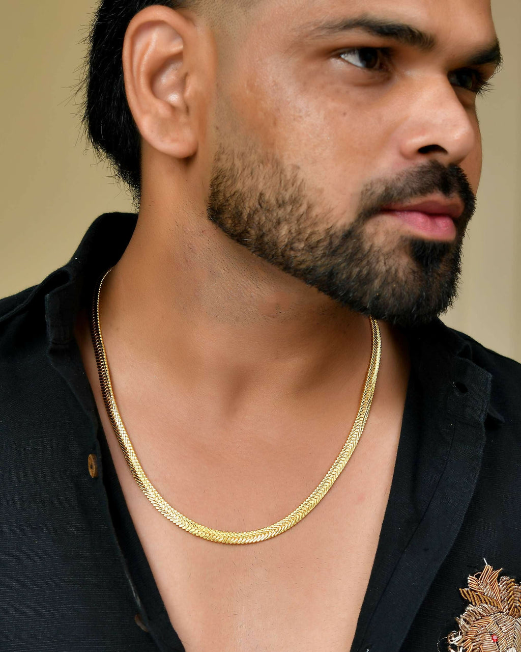 VOJ Men's Gold-Polished Self Designed Snake Chain