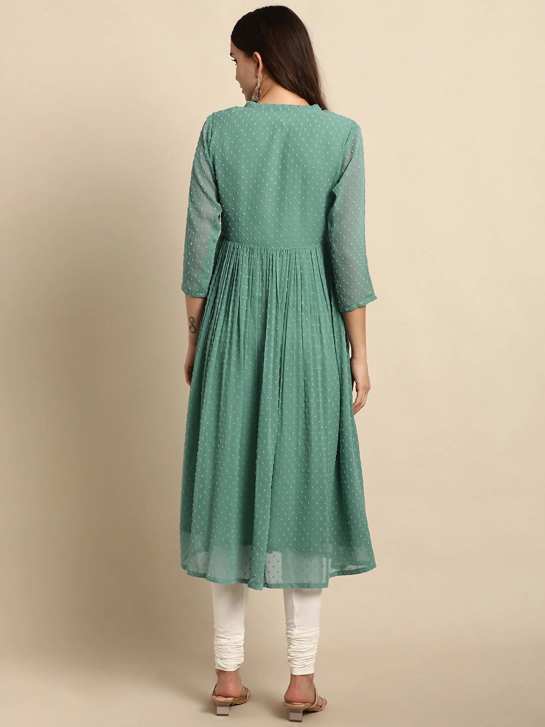 Janasya Green Solid Dobby Weave Kurta - Distacart