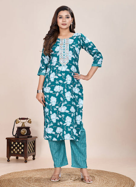 Prazu Fashion Turquoise Printed Cotton Blend Kurta Pant Set