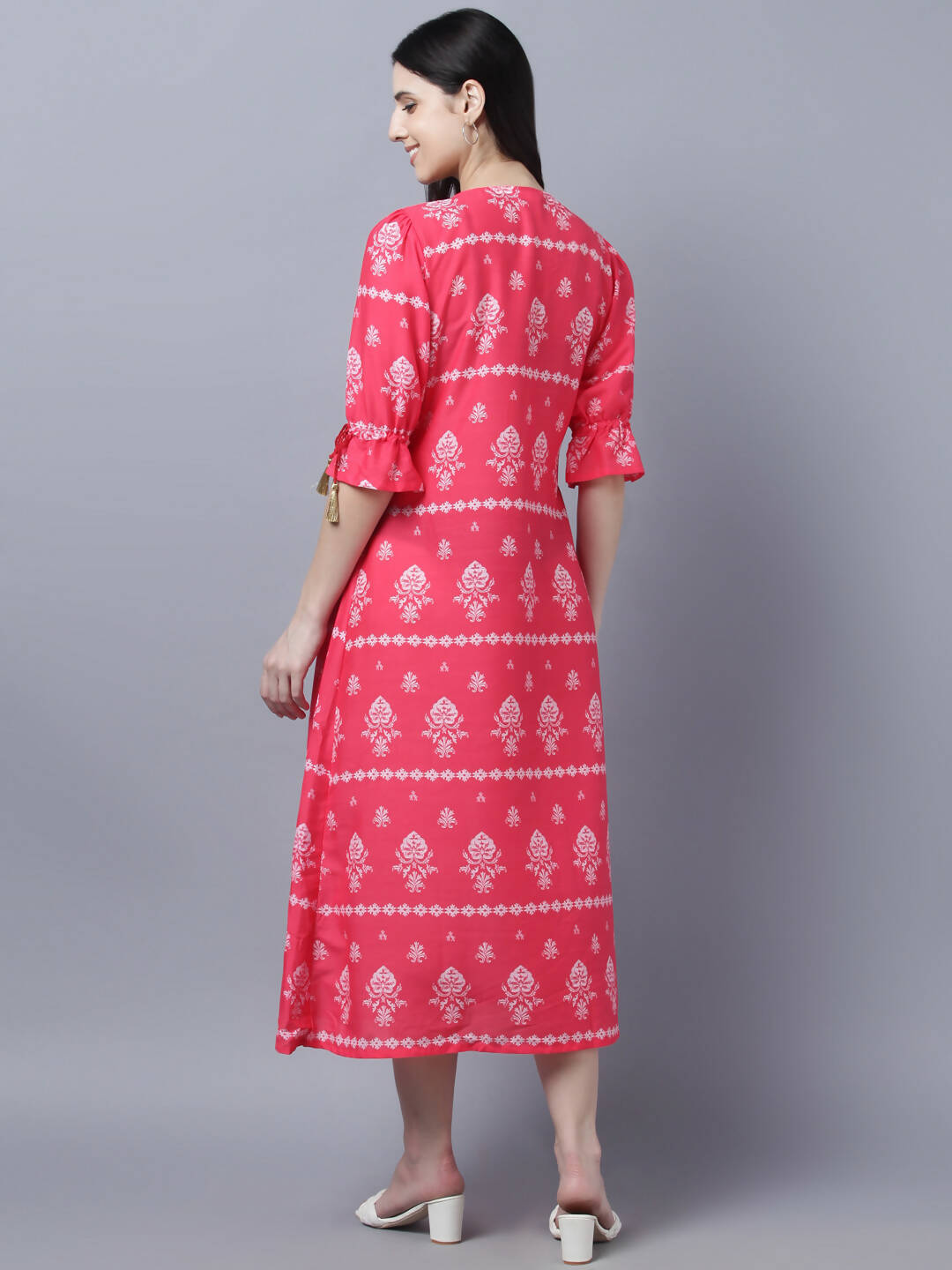 Myshka Women's Pink White Ethnic Motifs Printed Maxi Dress - Distacart