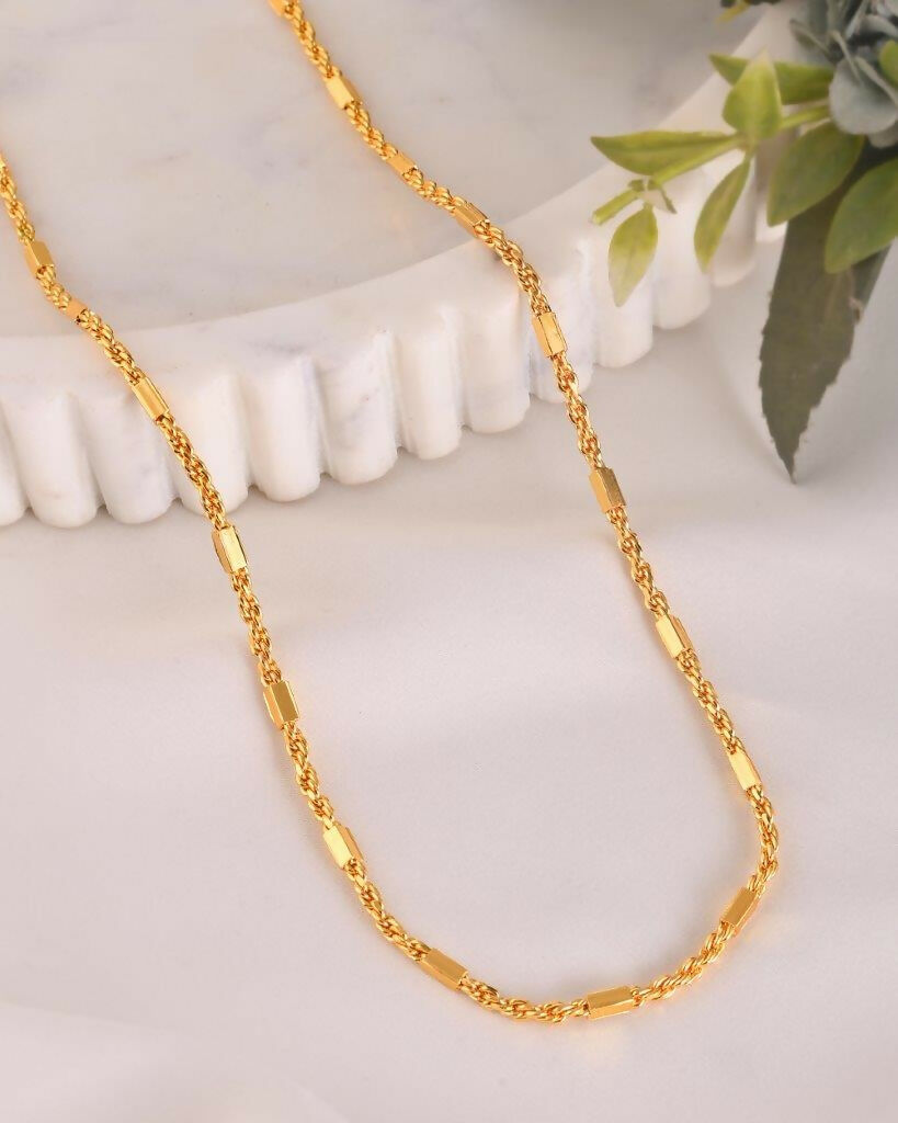 VOJ Women Gold-Polished Pipe Chain