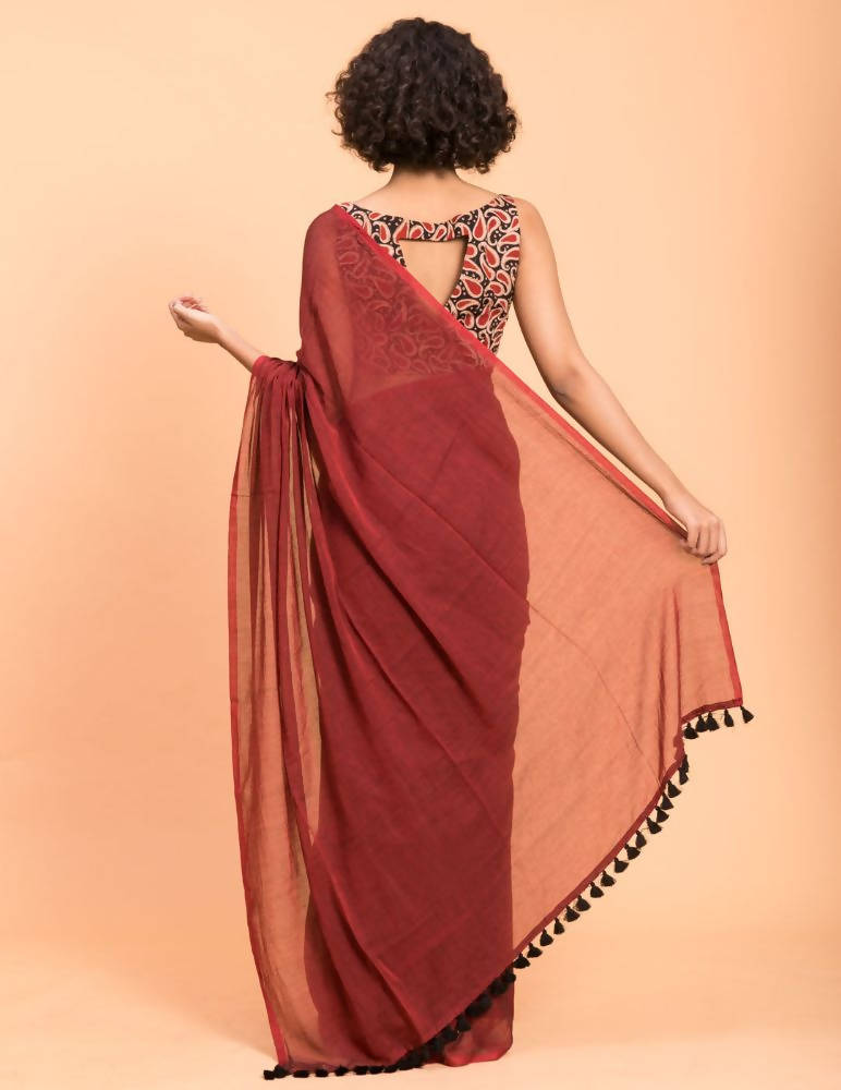 Suta Maroon Solid Cotton Blend Saree - Distacart