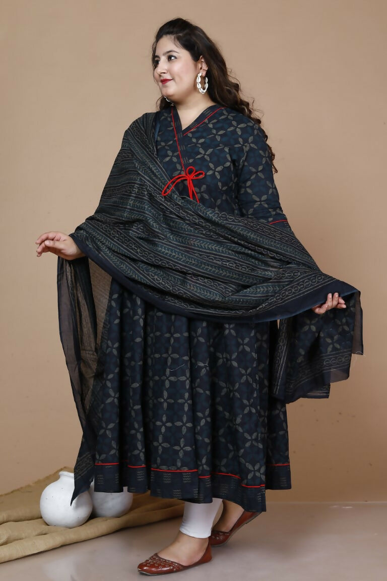 Miravan Women's Plus Size Abstract Printed & Tasseles Angrakha Kurta With Blue Dupatta Set
