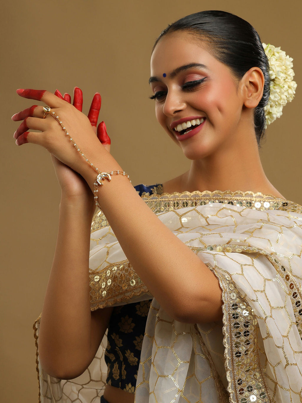 Ruby Raang Gold Chand Kundan Haath Phool - Distacart