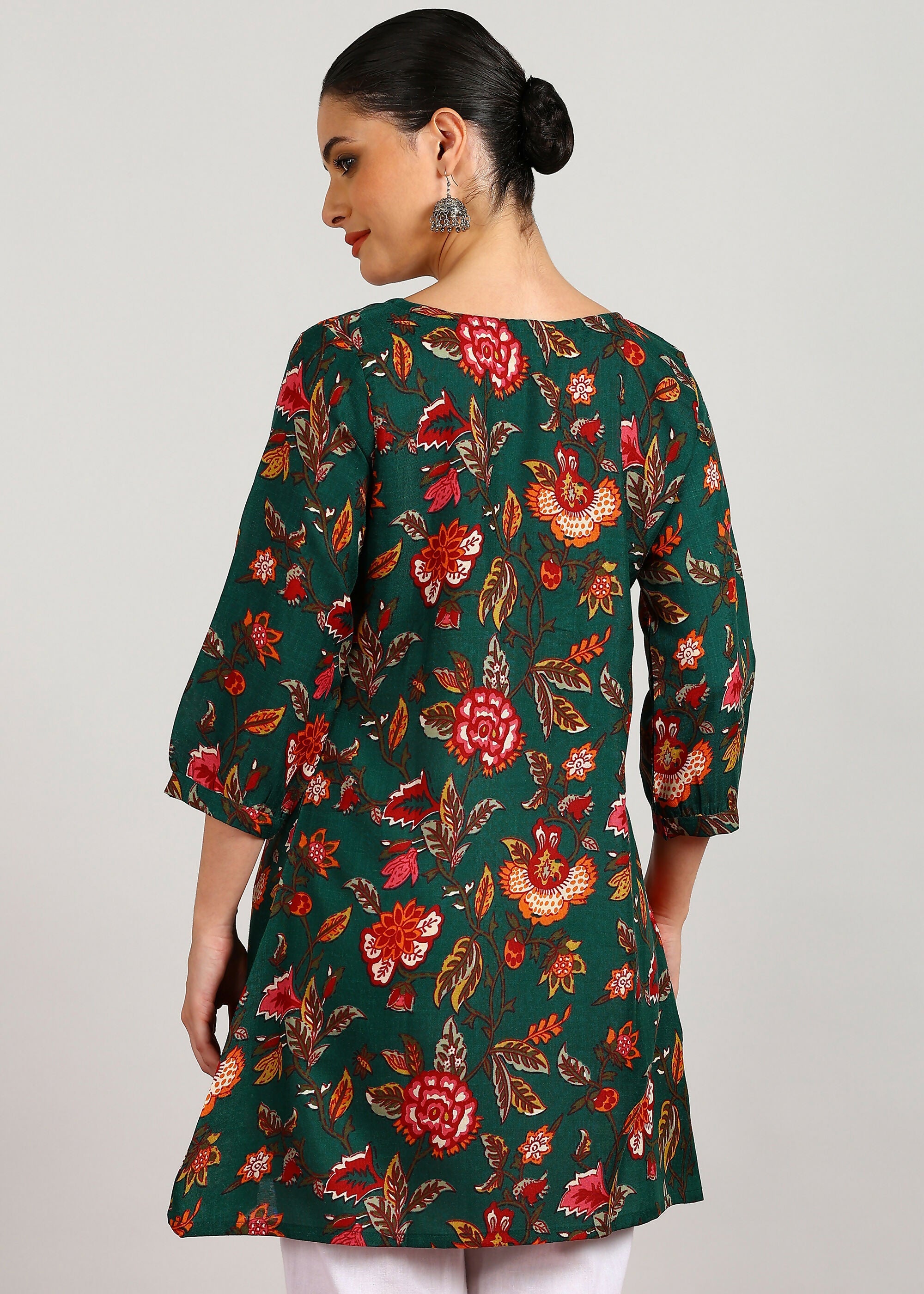 Aavyora Women's Green Floral Printed Flared Tunic - Distacart