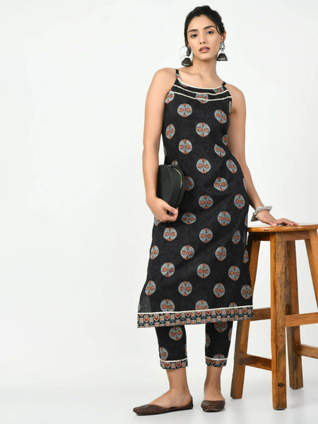 Myshka Women's Black Printed Kurta With Trouser