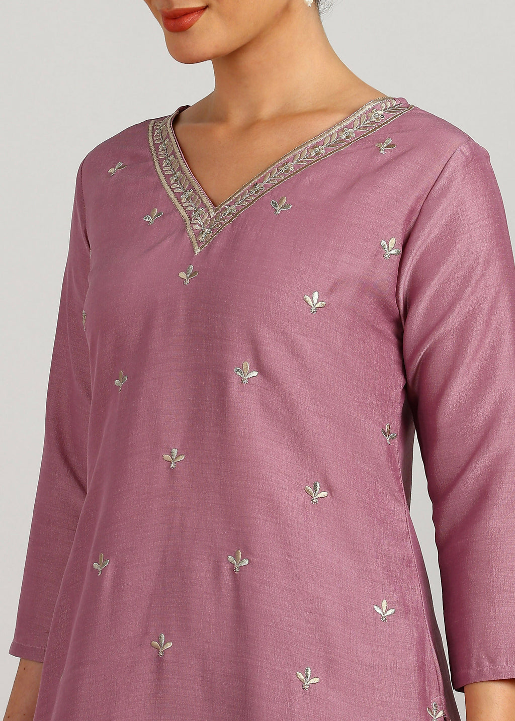 Aavyora Women’s Lavender Embroidered Kurta Set with Dupatta - Distacart