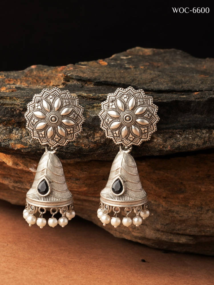 Mominos Fashion Johar Kamal Silver Bell Stone Jhumka