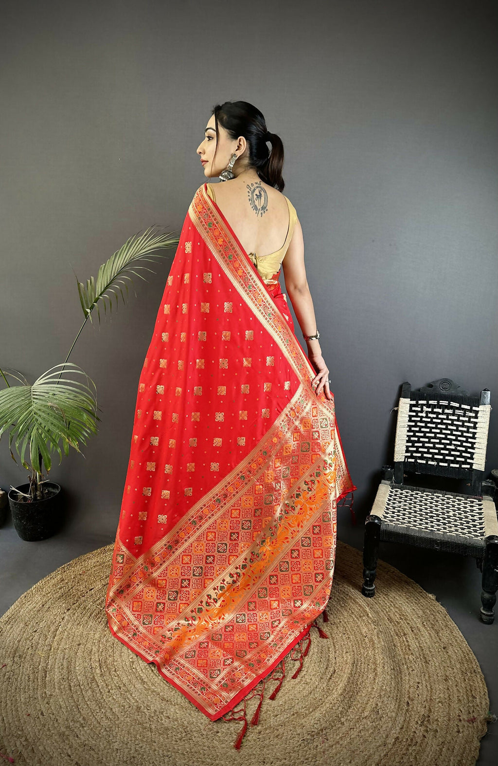 Joban Fashion Carmine Red Geometric Pattern Soft Silk Patola Saree - Distacart