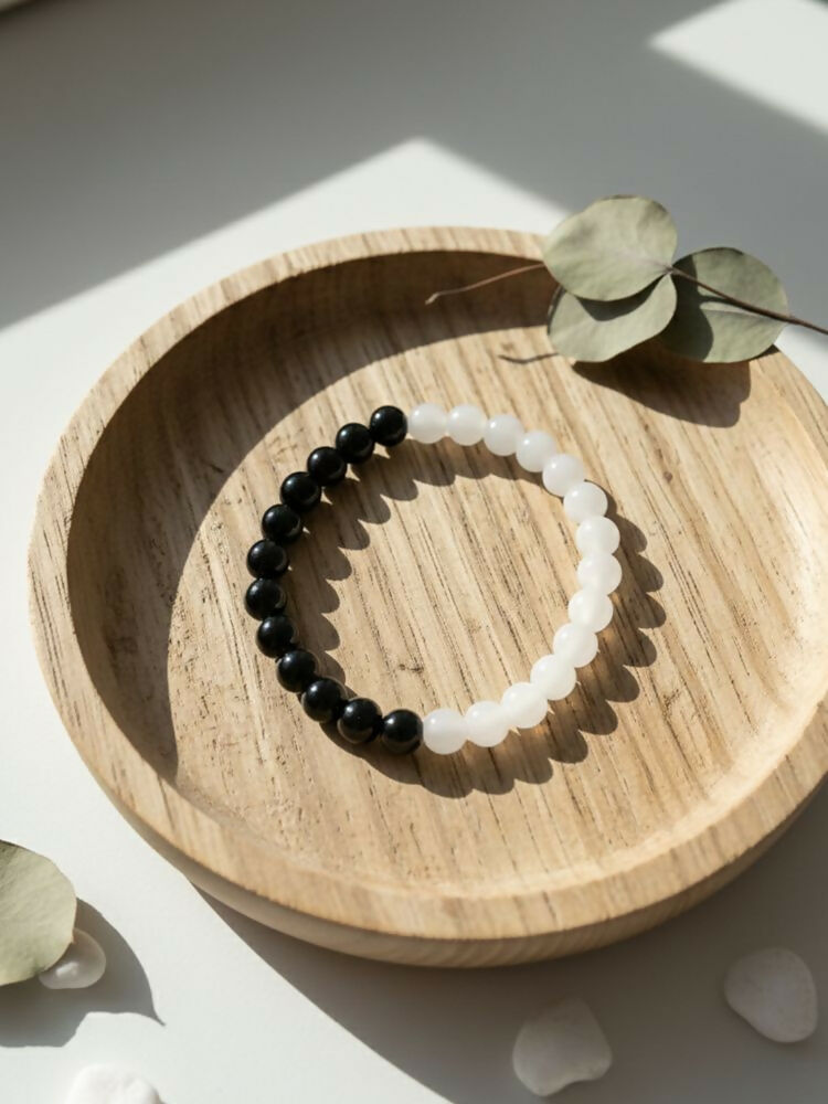NVR Unisex Black & White Crystal Beaded Bracelet - Distacart