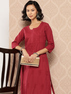 Yufta Floral Embroidered Chikankari Cotton Kurta