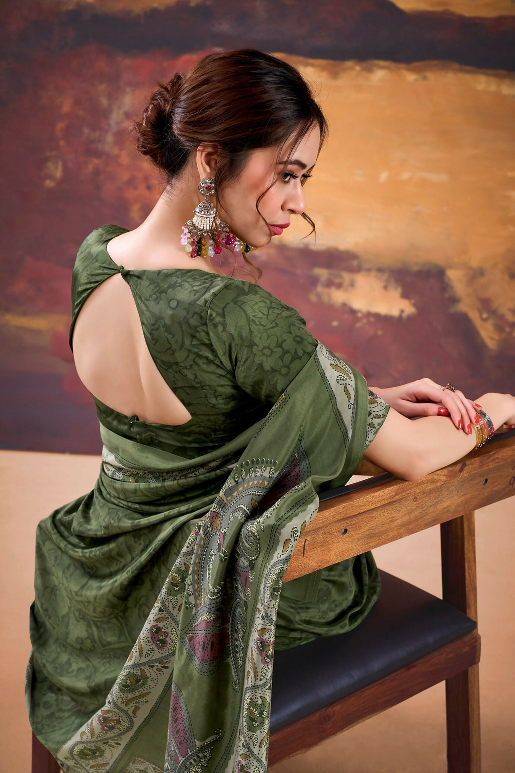 Vastranavya Mehendi Crepe Printed Saree with Unstitched Blouse - Distacart