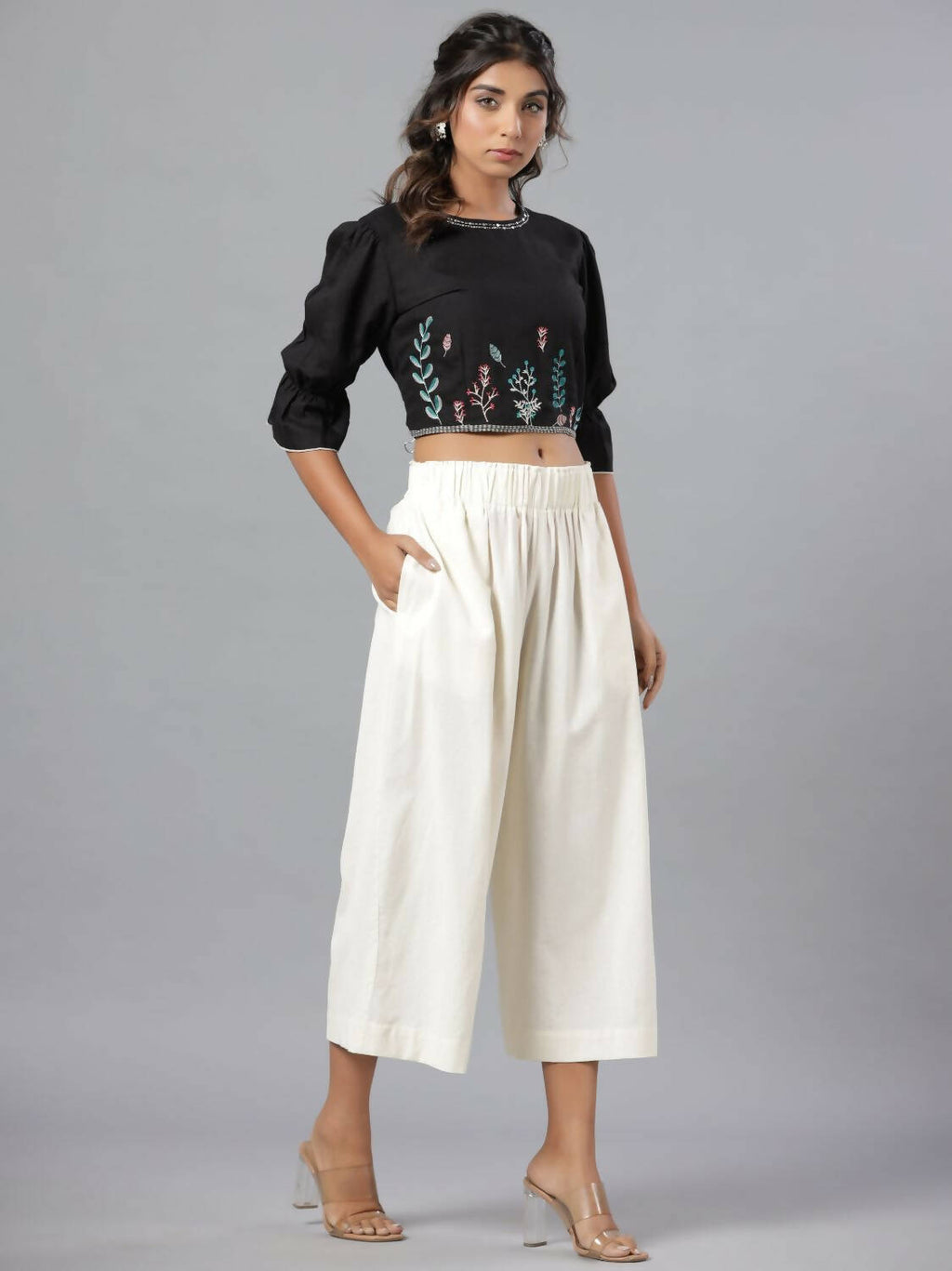 Juniper Women Black Rayon Flex Embroidered Crop Top