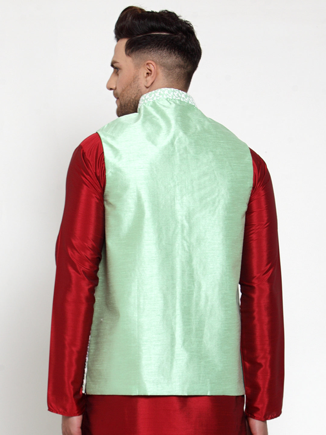 Jompers Men's Green Embroidered Nehru Jacket
