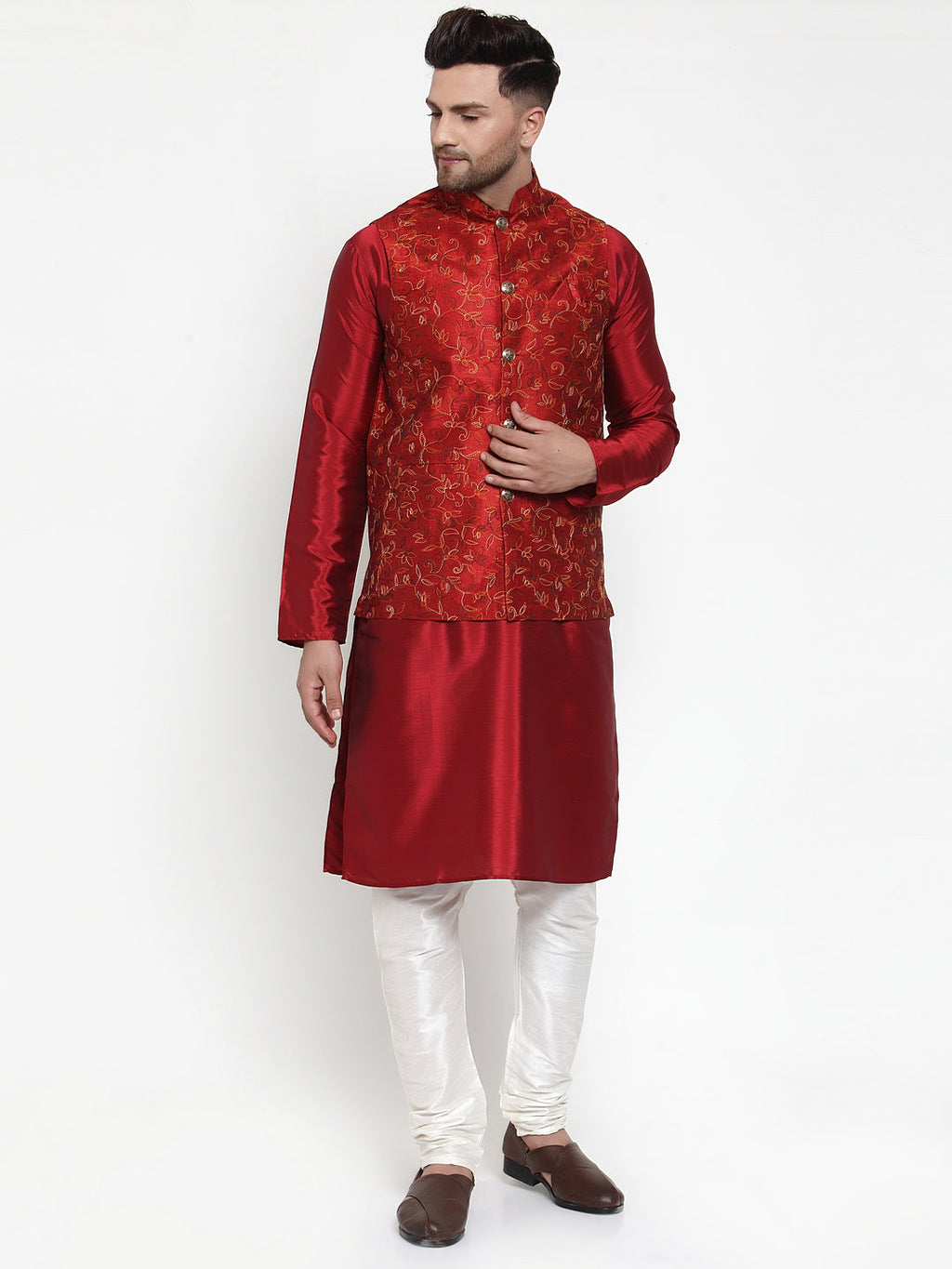 Jompers Men's Maroon Embroidered Nehru Jacket