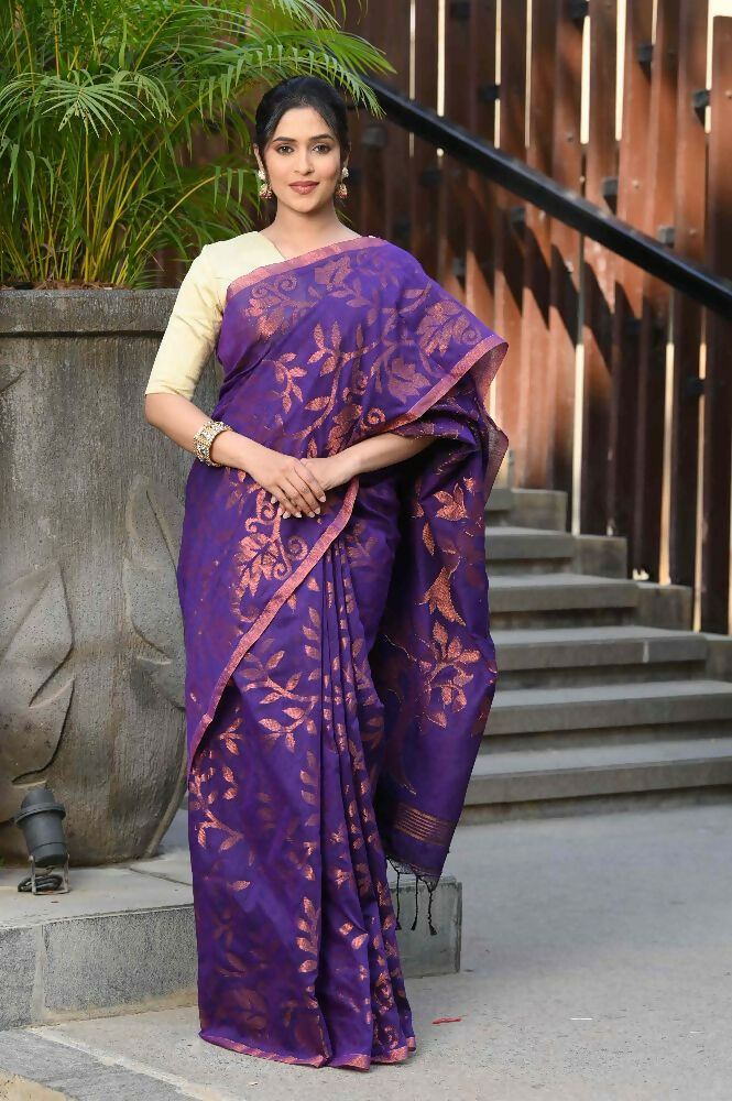Beatitude Purple Cotton Floral Jamdani Saree