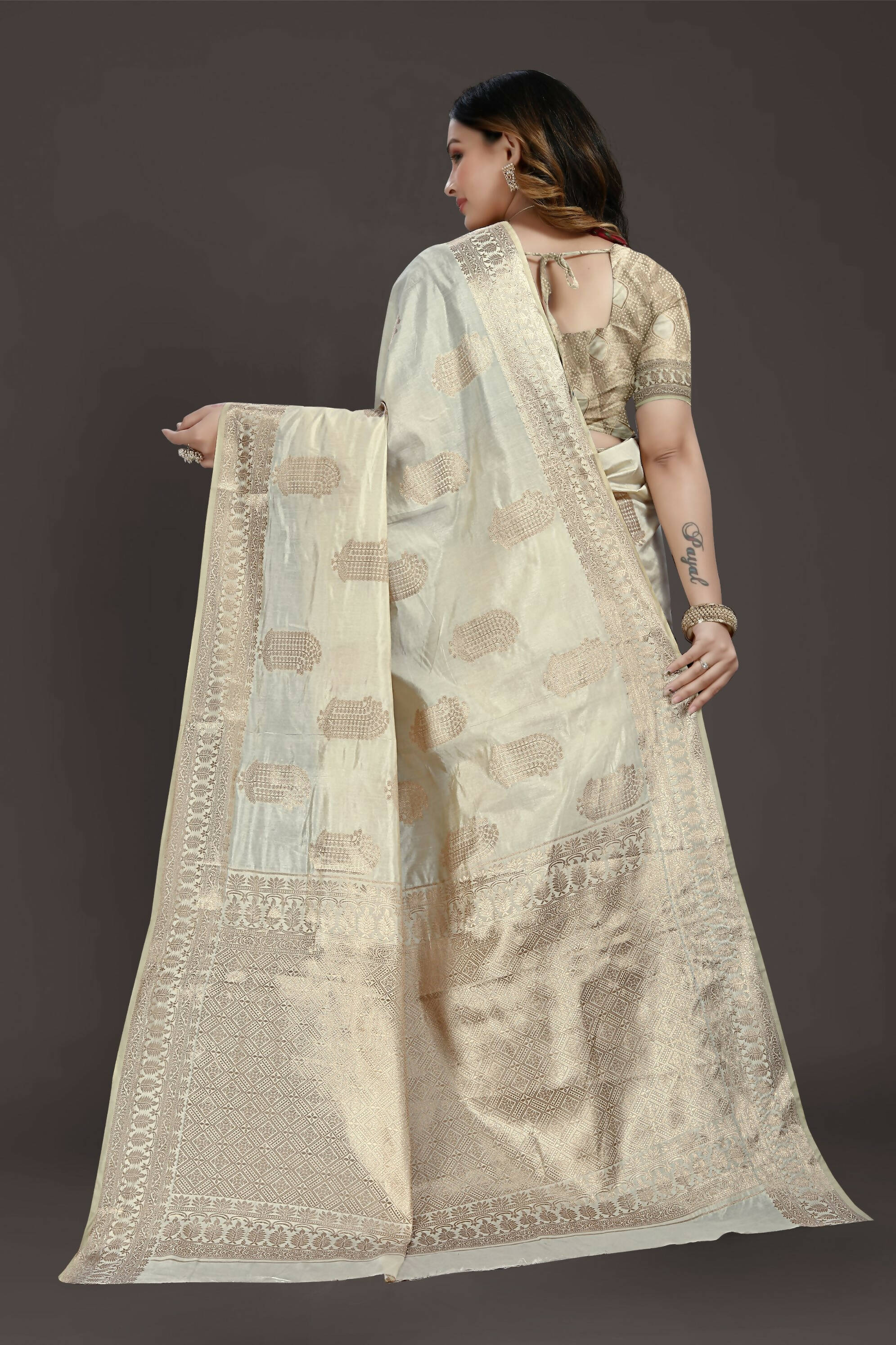 Off White Pure Raw Silk Zari Woven Saree with Unstitched Blouse Piece - Alisha