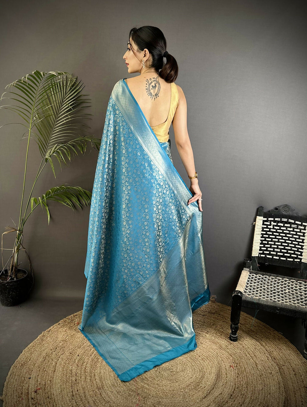 Joban Fashion Aqua Blue Floral & Paisley Motifs Soft Satin Silk Banarasi Saree - Distacart