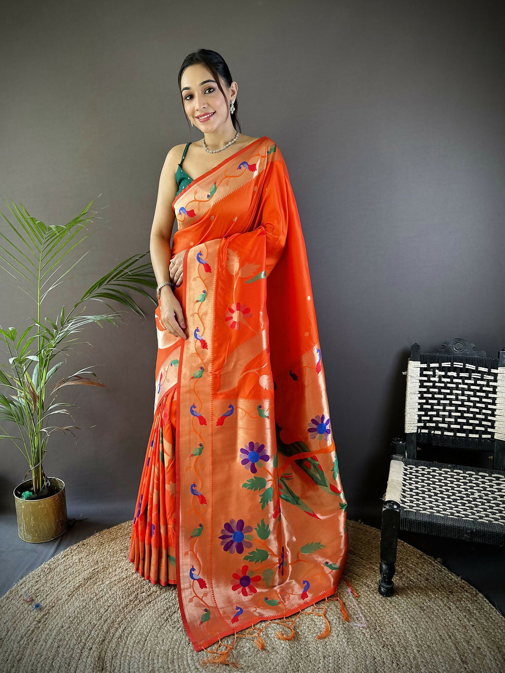 Joban Fashion Orange Zari Woven Floral Motifs Soft Silk Paithani Silk Saree - Distacart