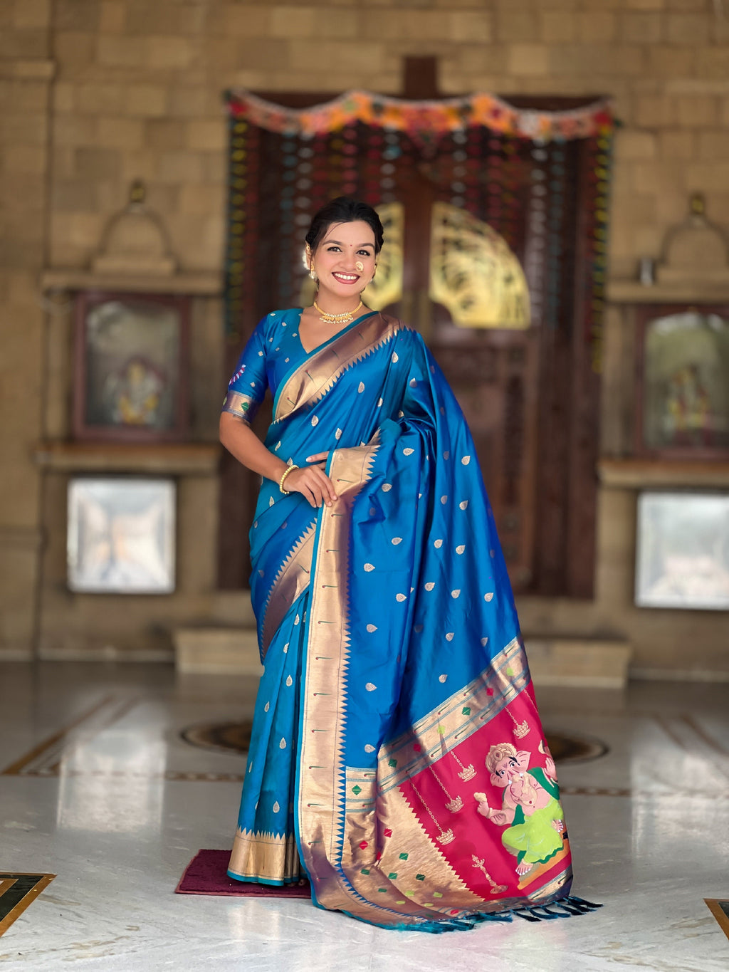 Vedant Vastram Soft Litchi Silk Paithani Jacquard Saree - Firozi