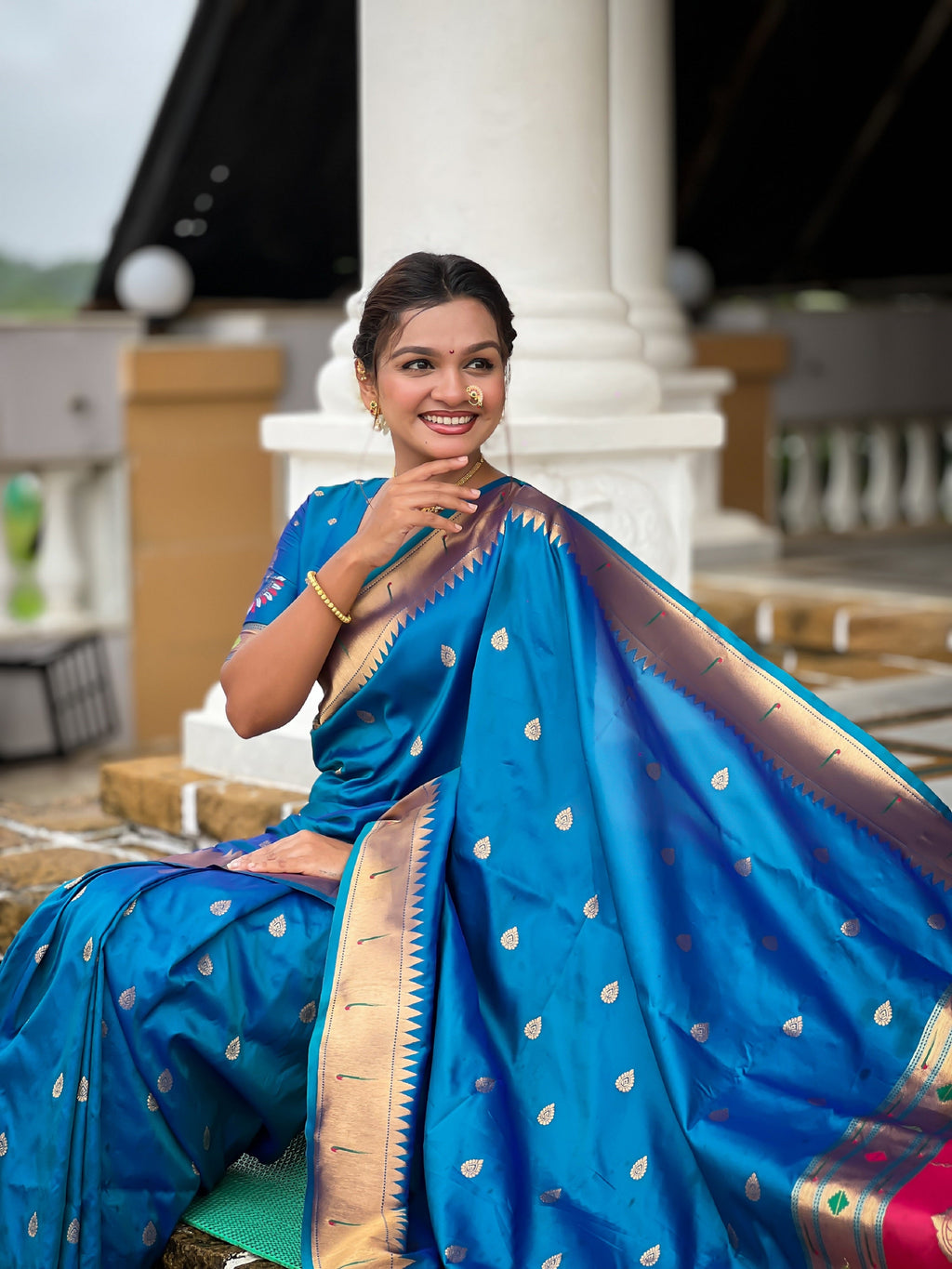 Vedant Vastram Soft Litchi Silk Paithani Jacquard Saree - Firozi