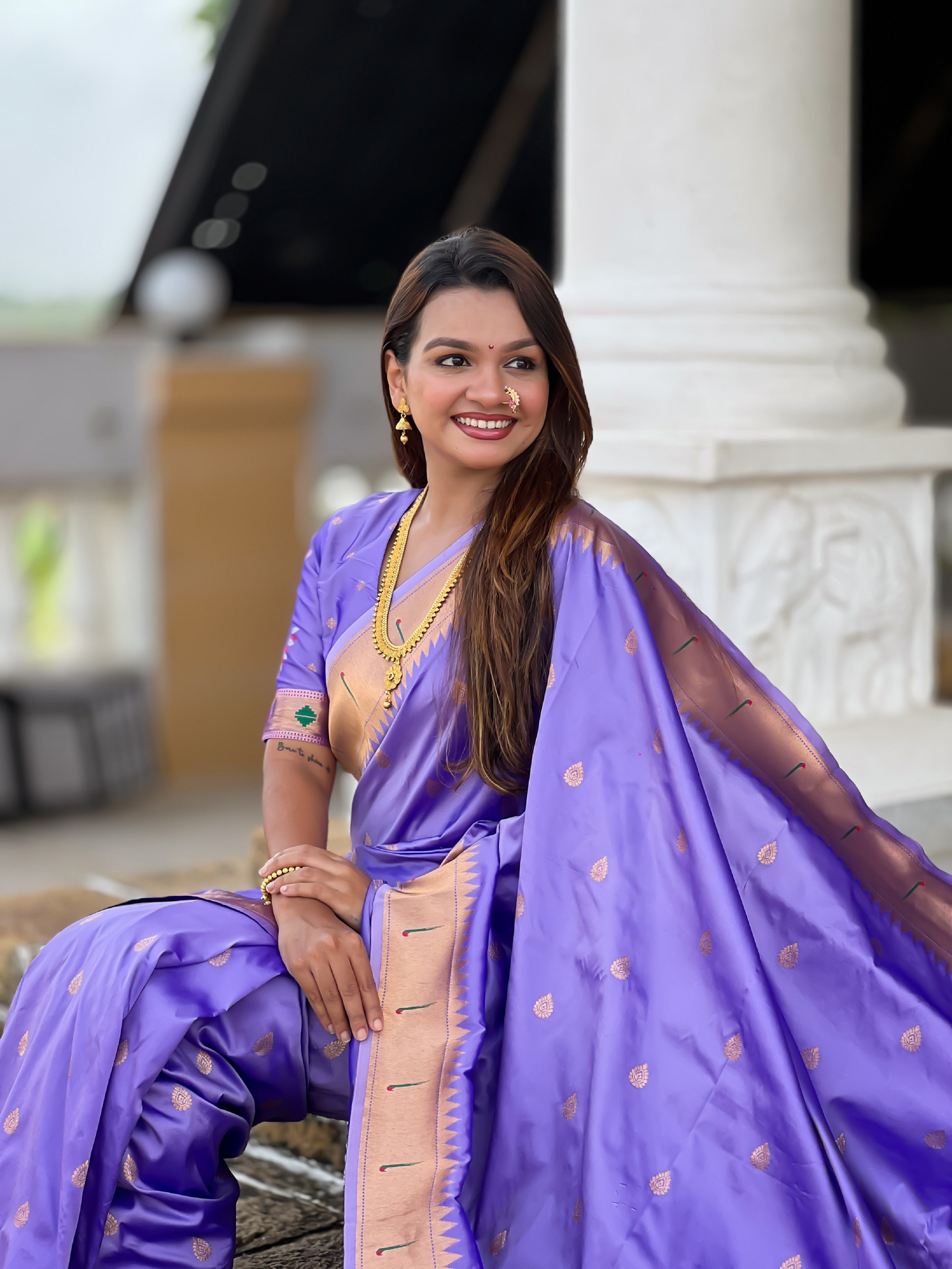Vedant Vastram Soft Litchi Silk Paithani Jacquard Saree - Lavender