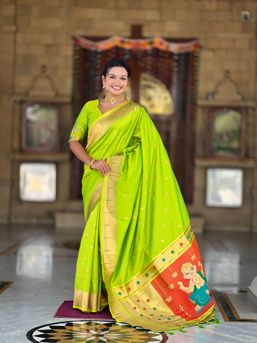 Vedant Vastram Soft Litchi Silk Paithani Jacquard Saree - Parrot