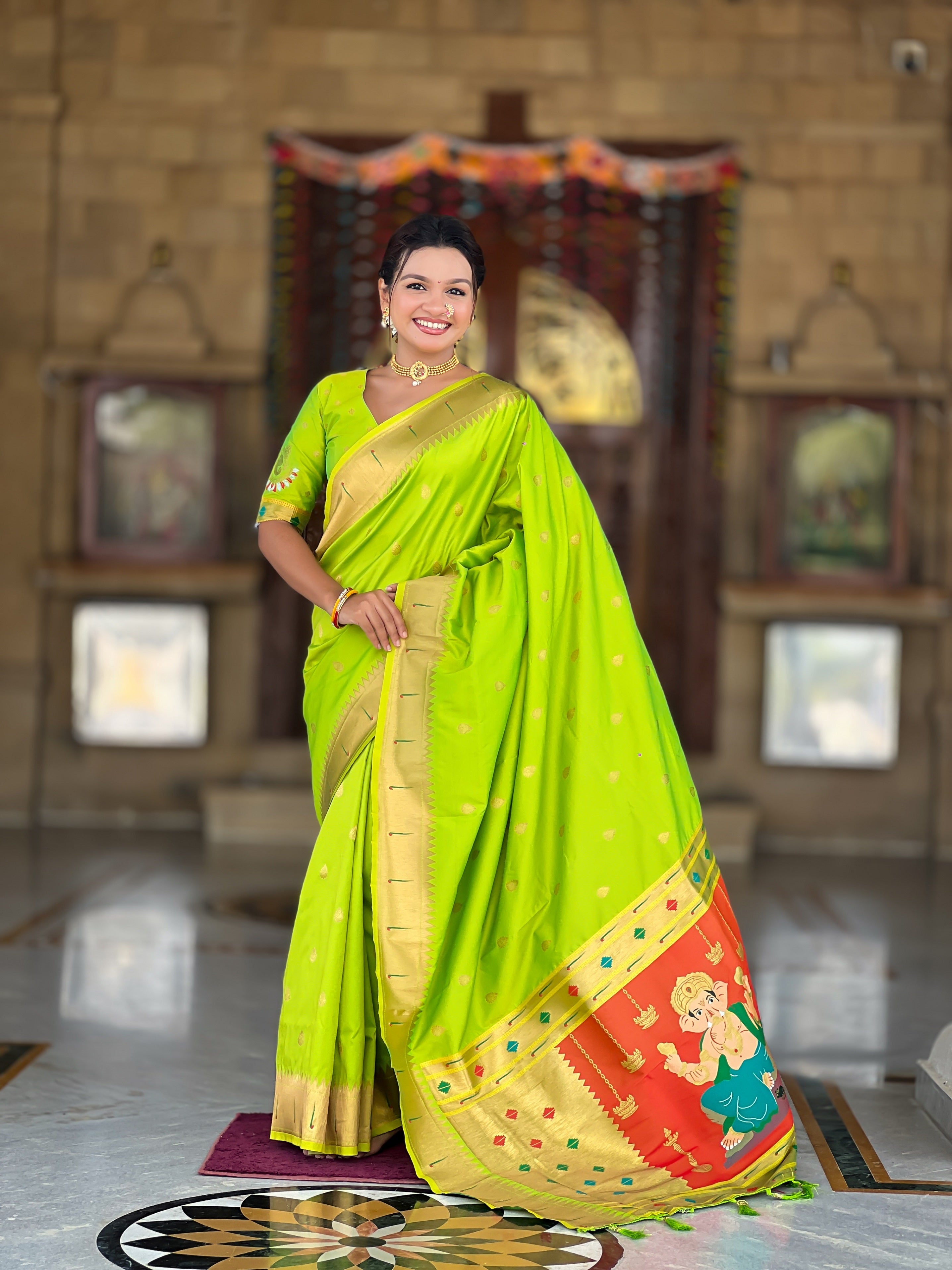 Vedant Vastram Soft Litchi Silk Paithani Jacquard Saree - Parrot