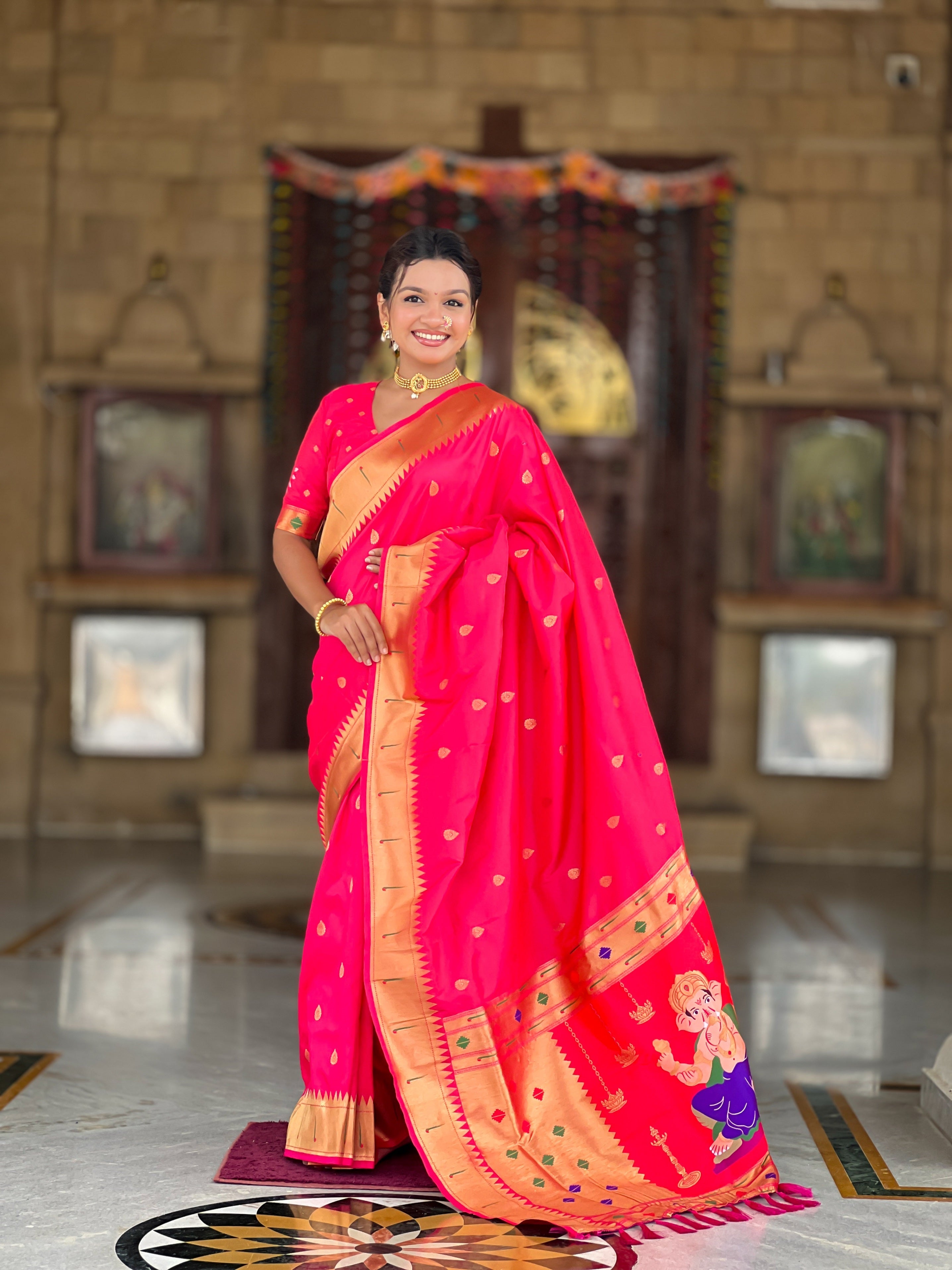Vedant Vastram Soft Litchi Silk Paithani Jacquard Saree - Pink