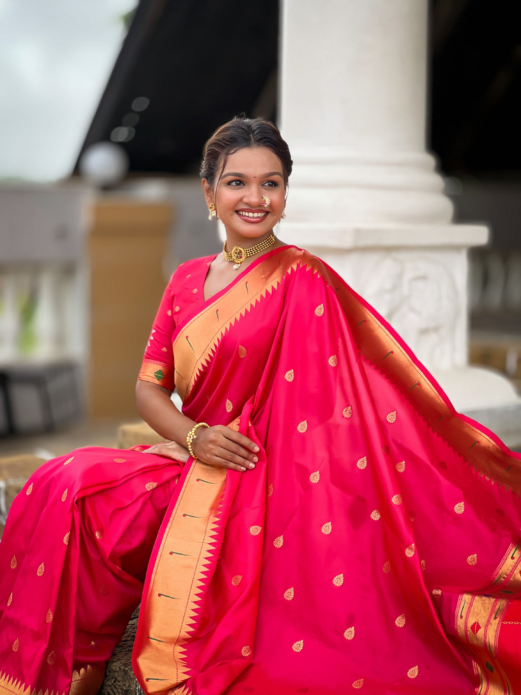 Vedant Vastram Soft Litchi Silk Paithani Jacquard Saree - Pink