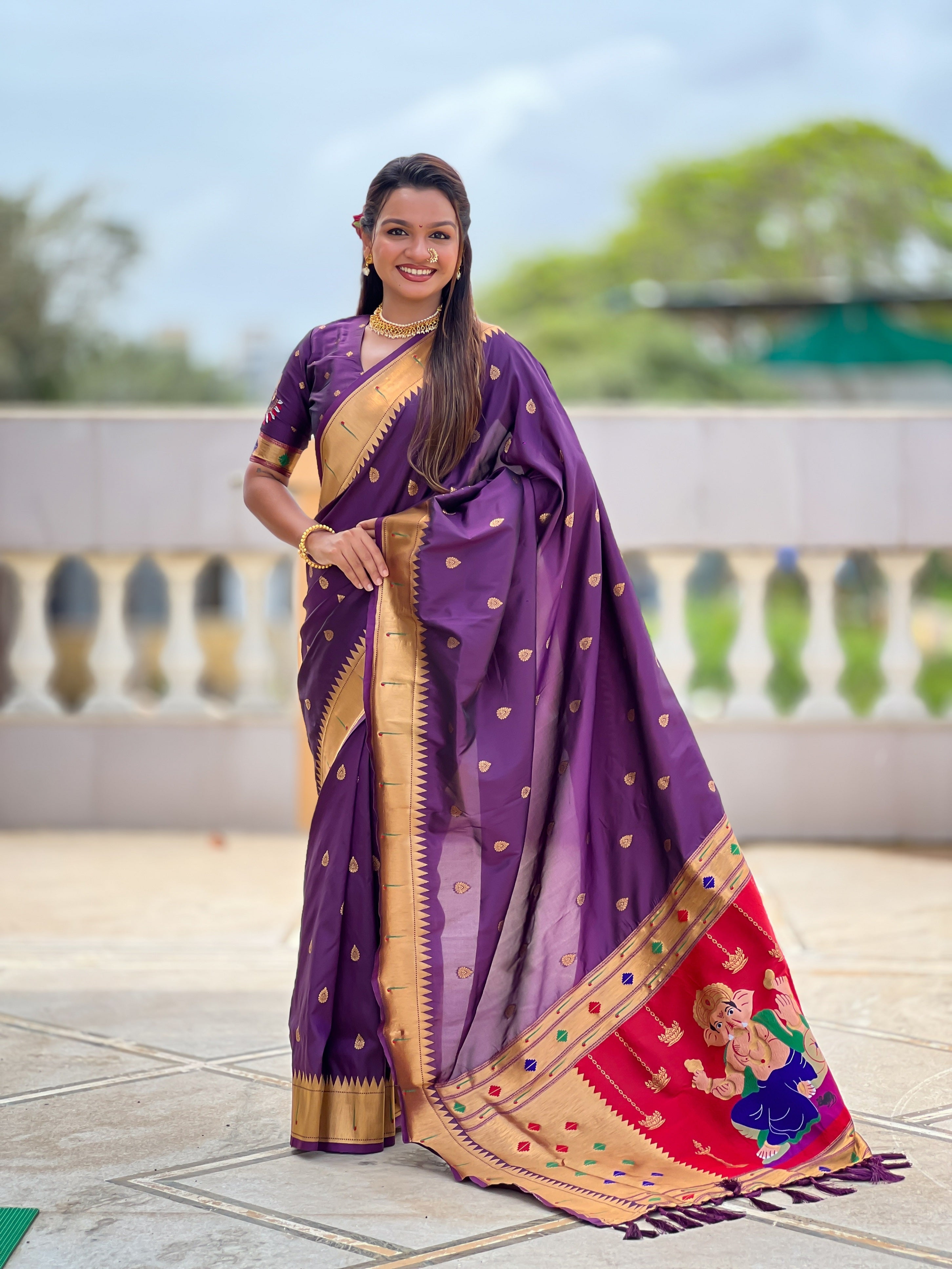 Vedant Vastram Soft Litchi Silk Paithani Jacquard Saree - Wine