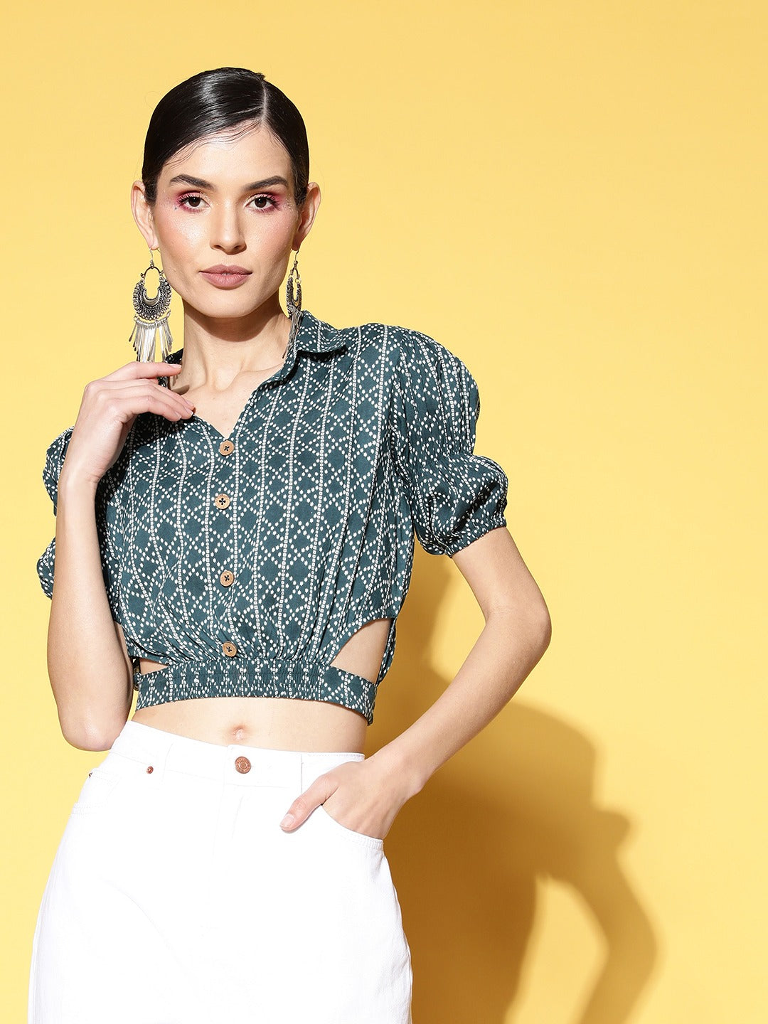 Yufta Geometric Crop Top