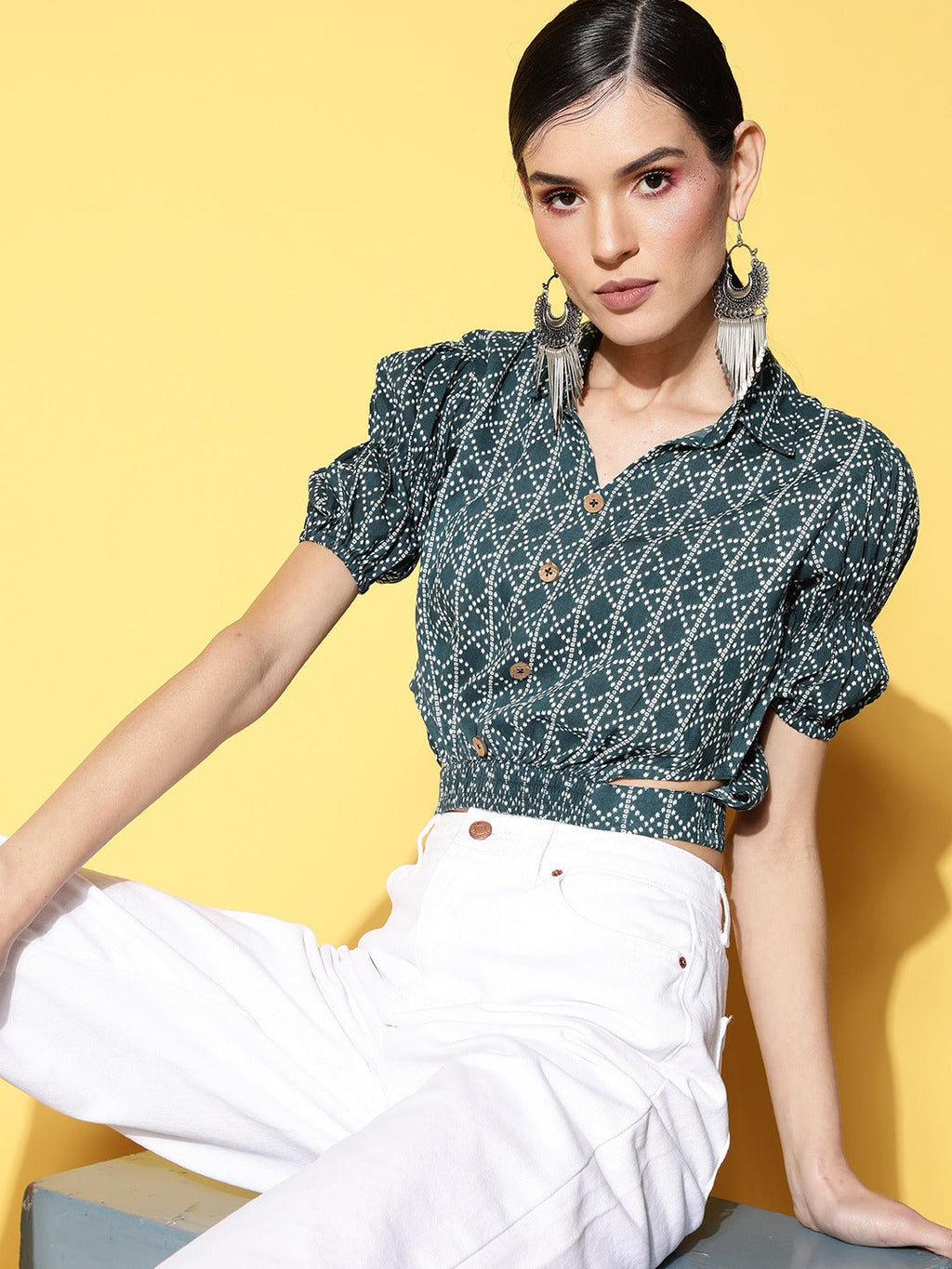 Yufta Geometric Crop Top