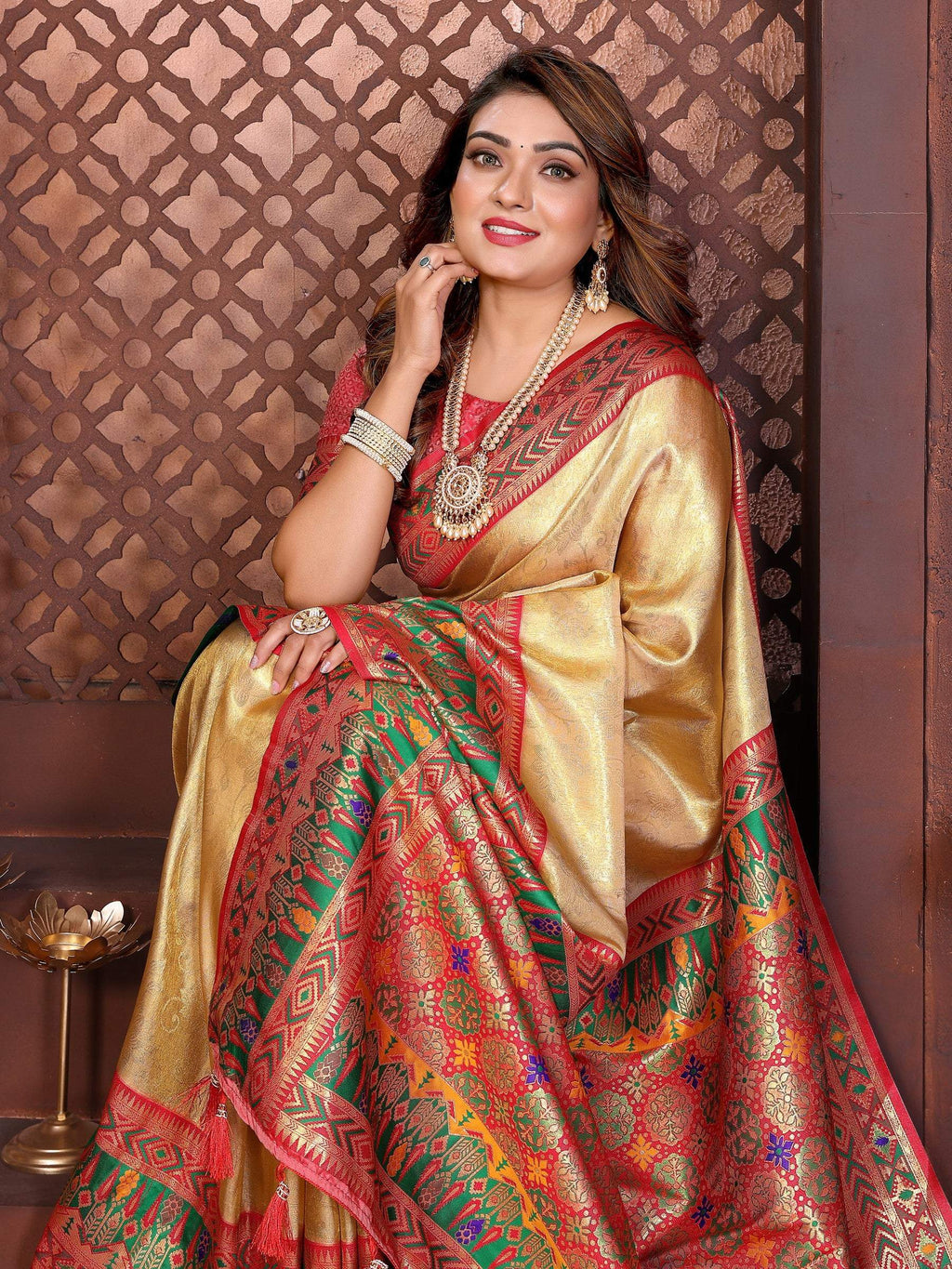 Anaita Banarasi Tissue Silk Saree - Distacart