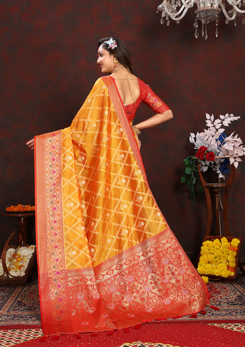 Lorenvalley Fashion Gold Organza Silk Woven Design with Rich Meenakari Weaving Pallu Saree
