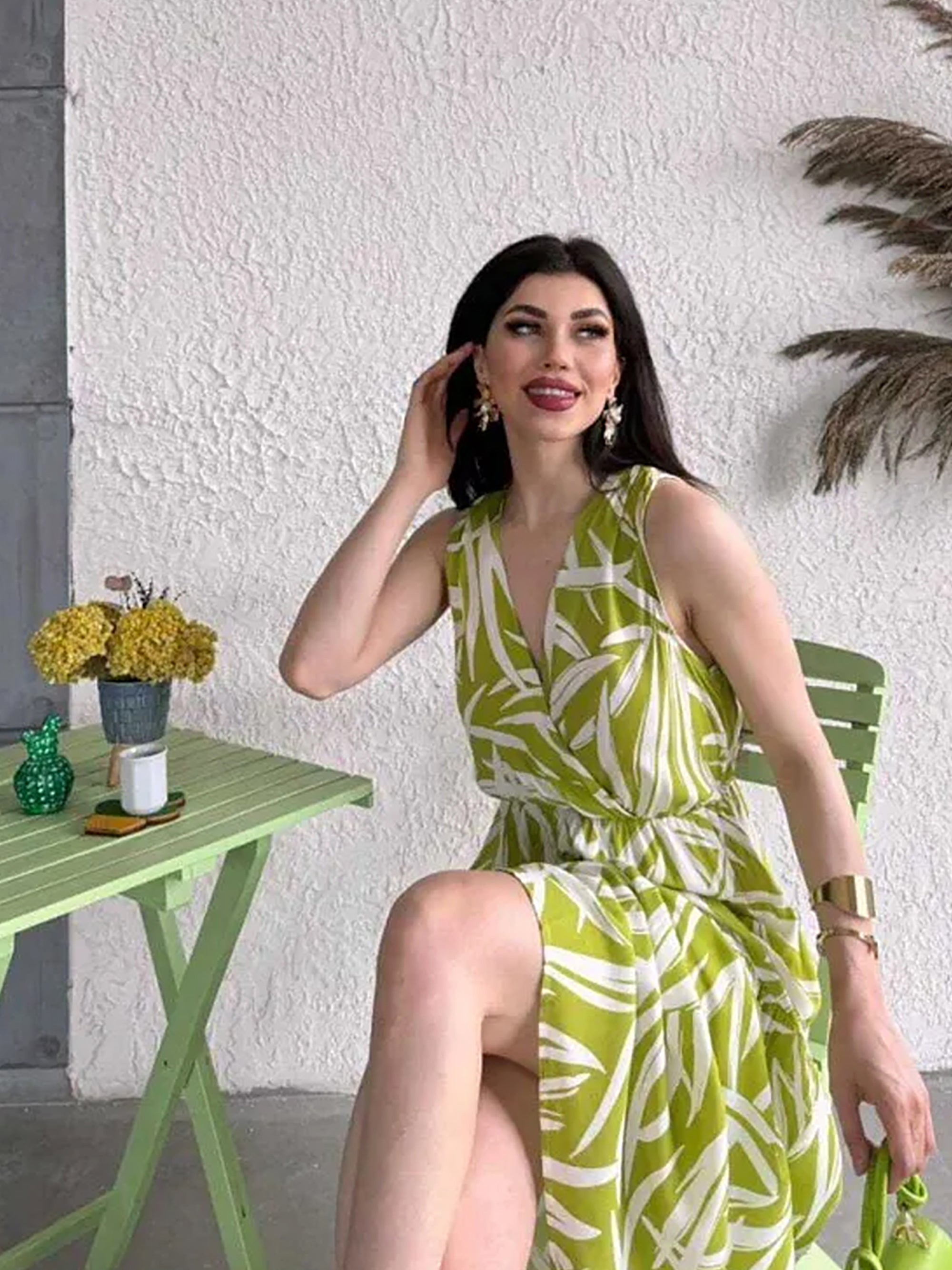 Pimu Viscose Patterned Summer Dress - Elastic Waist, V-Neck - Green