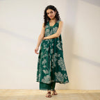 Pimu Women Floral Printed Pleated Pure Cotton Kurta with Palazzos-Green