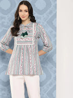 Yufta Green and pink Print Mandarin Collar Ethnic Linen Top