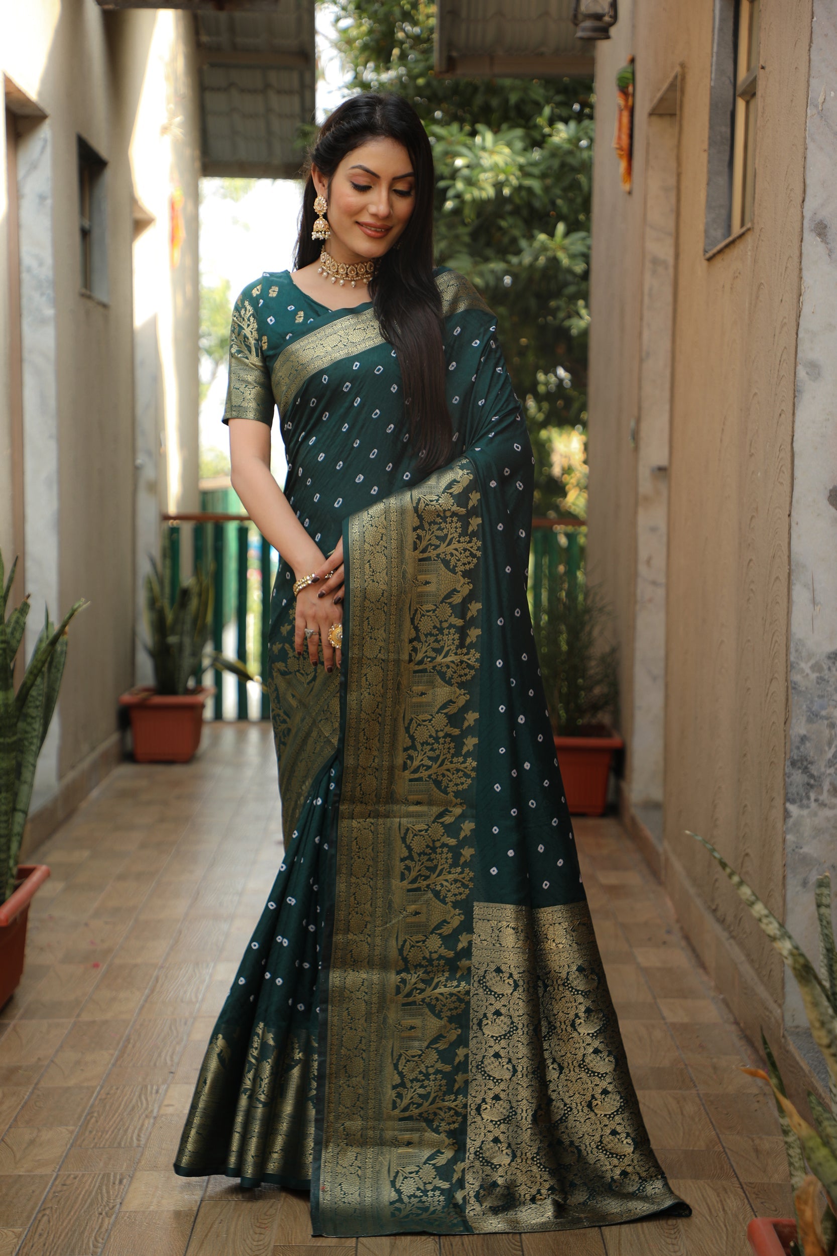 Lorenvalley Premium Pure Handmade Bandhej Kanjivaram silk saree with Zari Weaving Rich Pallu saree - Green