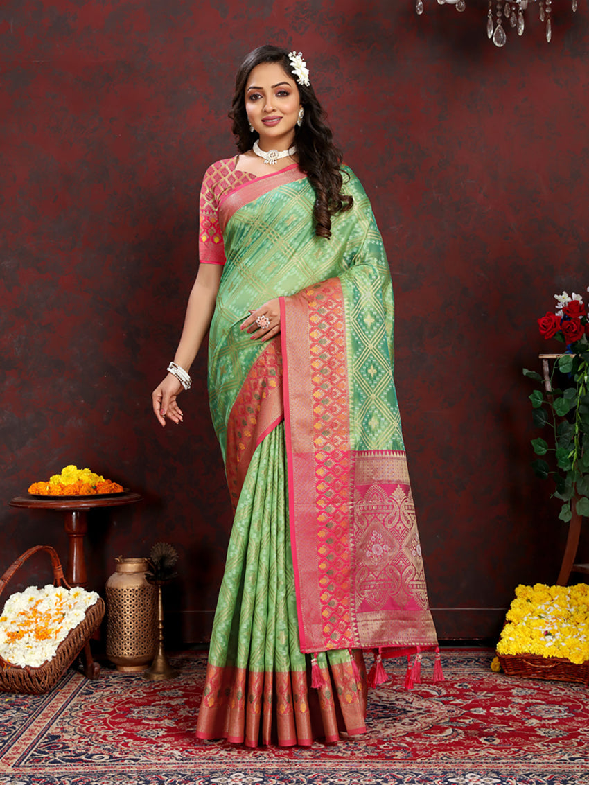 Lorenvalley Fashion Green Organza Silk Woven Design with Rich Meenakari Weaving Pallu Saree