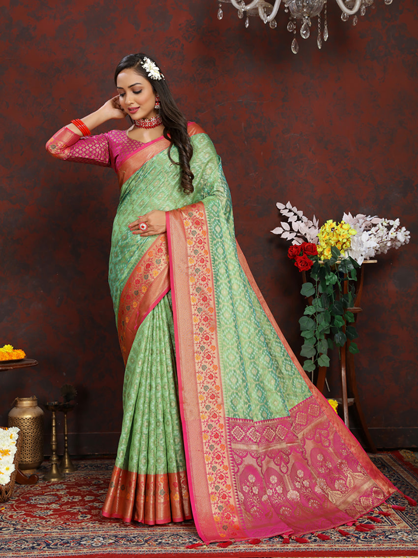 Lorenvalley Fashion Green Organza Silk Woven Design with Rich Meenakari Weaving Pallu Saree