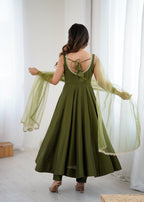 Lorenvalley Fashion Green Pure Romansilk Chanderi Fabric Yoke Fancy Lace Work Anarkali Kurta Pant With Dupatta Set