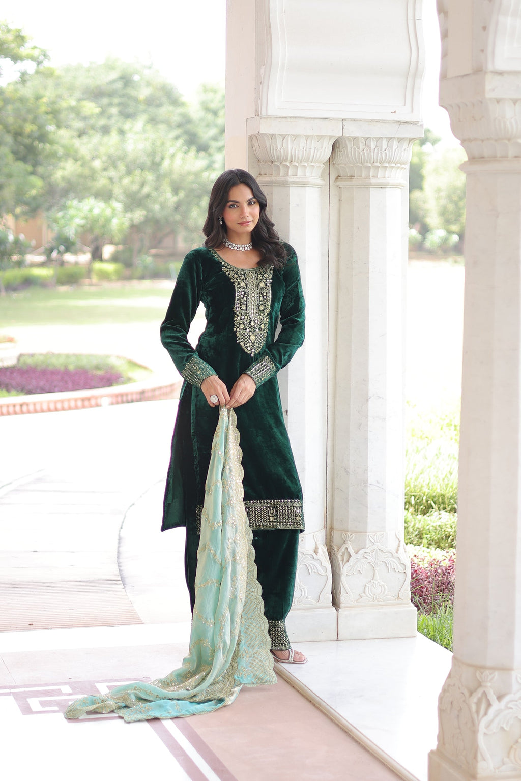 Lorenvalley Fashion Green Velvet with Rich Sequins & Zari Embroidered work Kurta Pant with Dupatta - Distacart