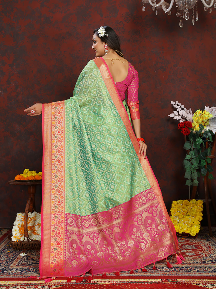 Lorenvalley Fashion Green Organza Silk Woven Design with Rich Meenakari Weaving Pallu Saree
