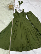 Lorenvalley Fashion Green Pure Romansilk Chanderi Fabric Yoke Fancy Lace Work Anarkali Kurta Pant With Dupatta Set