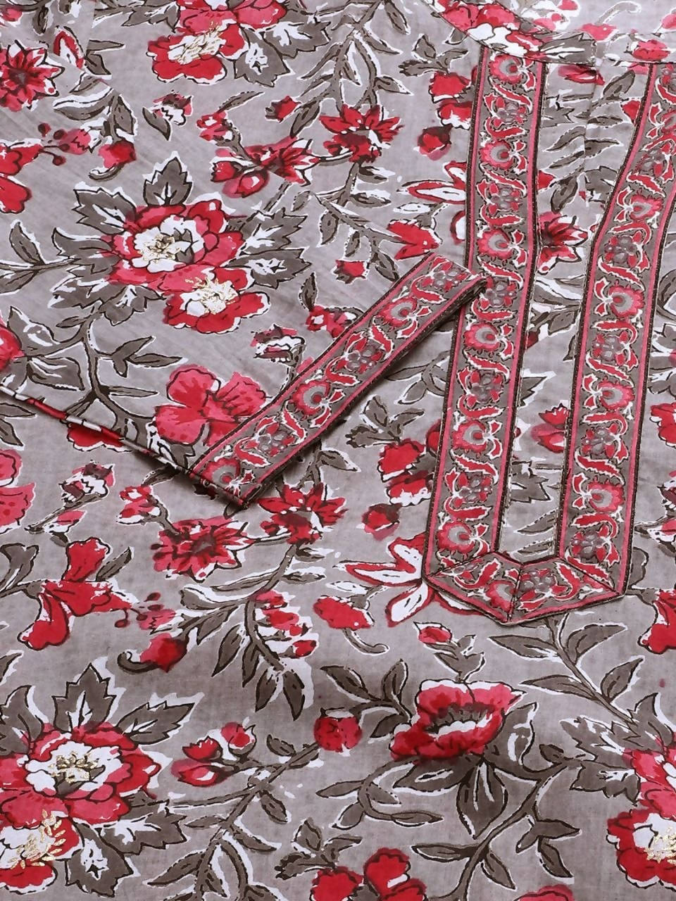 Vamika Grey Printed Cotton Party/Casual Wear Kurta Set/Suit