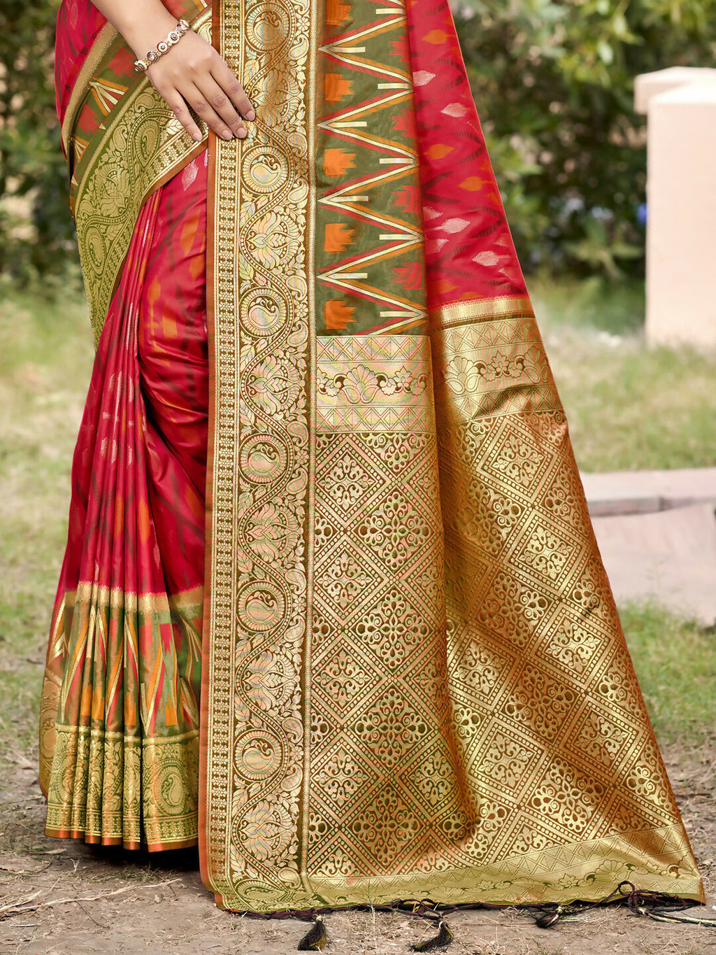 Shree Shyam Fashion Red Pochampally Silk Saree - Distacart