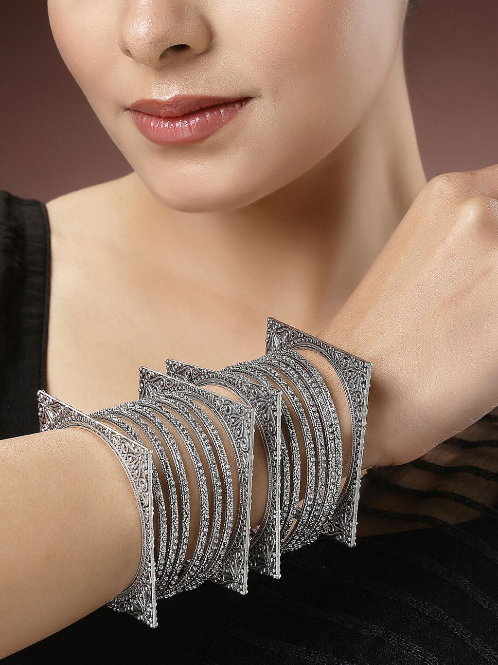 NVR Women's Set of 8 Silver-Toned German Silver Oxidised Bangles - Distacart