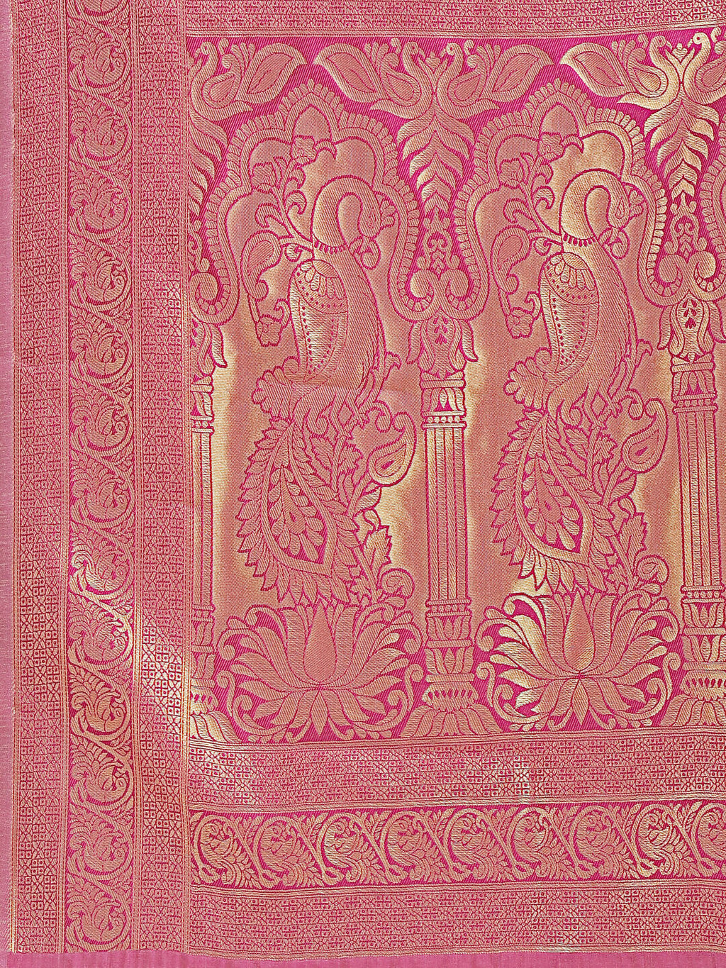 Shree Shyam Fashion Banarasi Silk Cream & Magenta Saree - Distacart