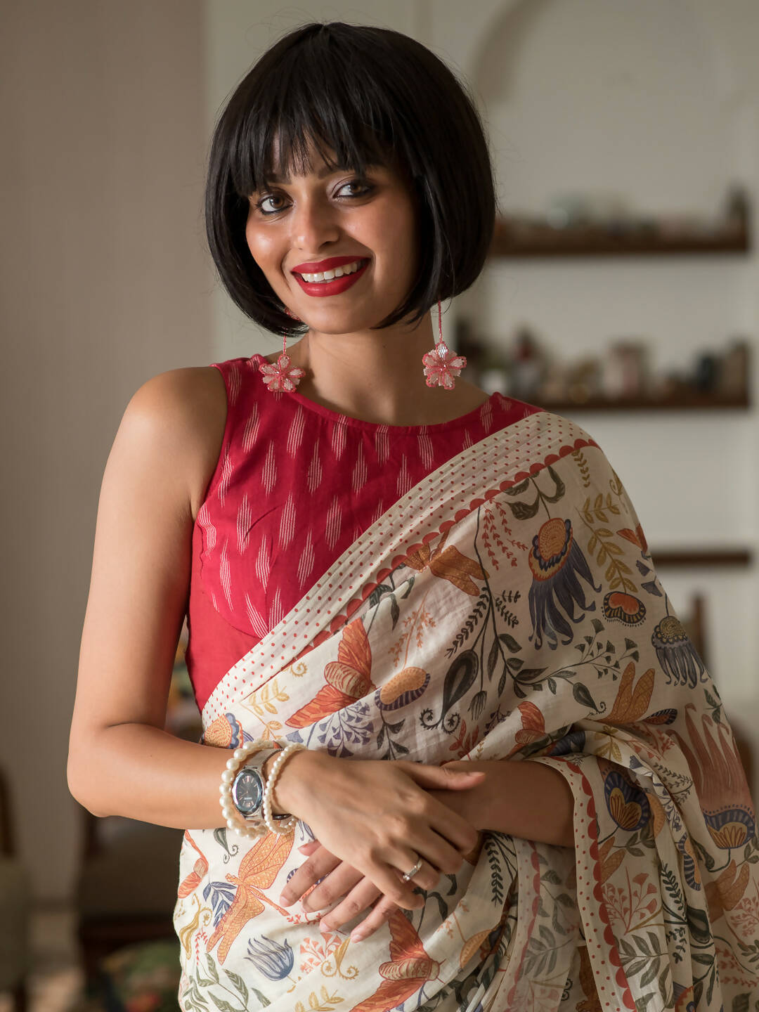 Suta Beige Floral Pure Cotton Saree